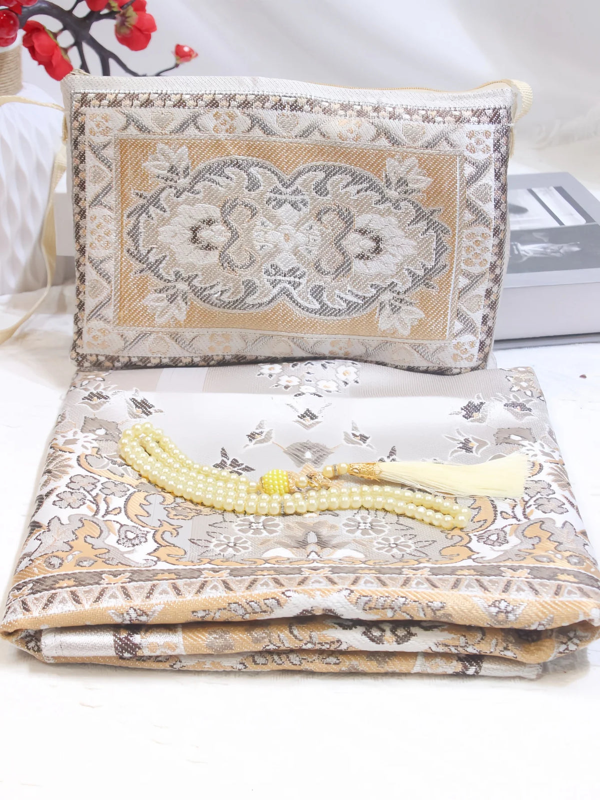 Prayer Mat & Beads Gift Set