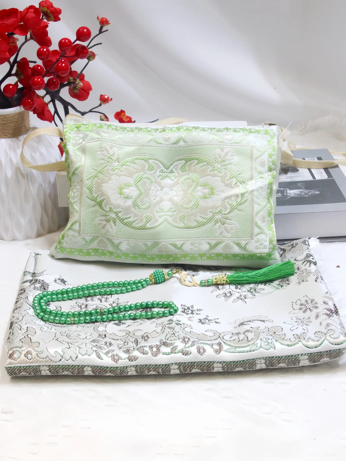 Prayer Mat & Beads Gift Set