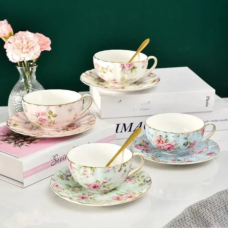 3PCS/Sets Pastoral style Flowers Tea Set Ceramic Coffee Cup Suit High-Grade Bone China Golden edge Tea Cup Saucer With A Spoon